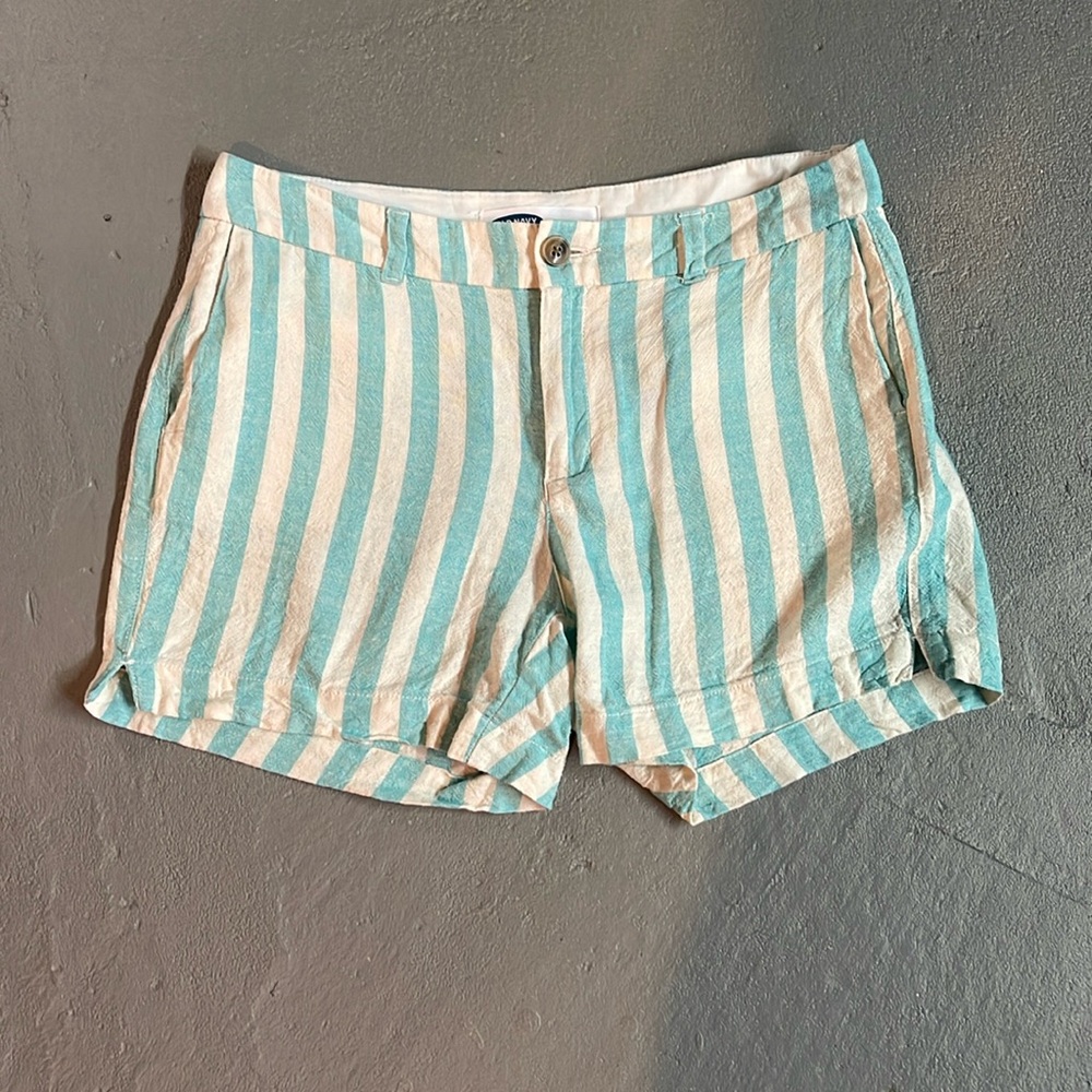 Old navy linen shorts